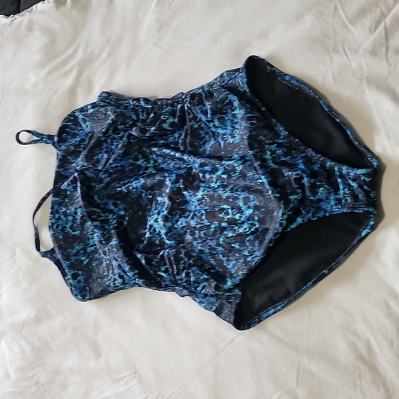 Speedo Onepiece Black and Blue Swimsuit Size 12 - Picture 3 of 8